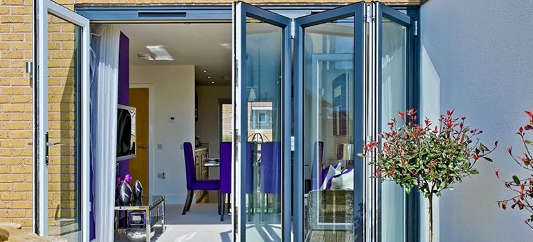 Commercial Door Glass Repair in West Melbourne, FL